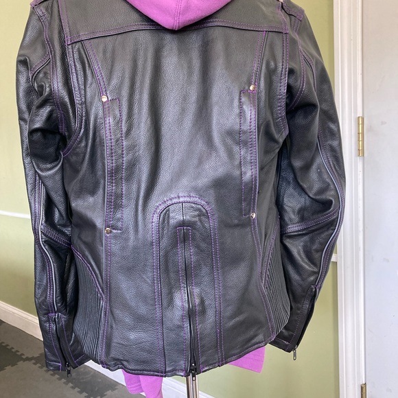 Motorcycle jacket - Picture 3 of 14